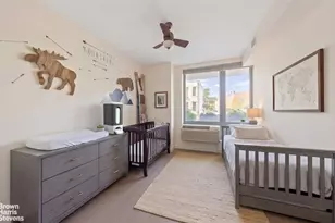 5-49 Borden Ave, New York City, NY 11101 - Photo 36