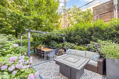 5-49 Borden Avenue #2B, New York City, NY 11101 - Photo 20