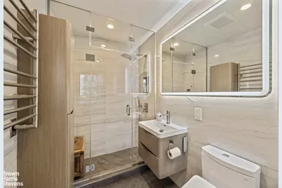 5-49 Borden Avenue #2B, New York City, NY 11101 - Photo 10