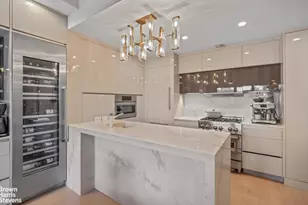 5-49 Borden Ave, New York City, NY 11101 - Photo 32