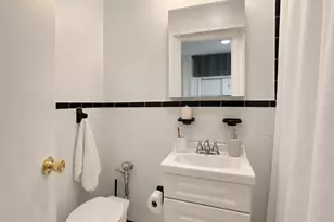 205 W 88th St, New York City, NY 10024 - Photo 4