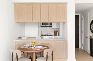 400 E 84th St, New York, NY 10028 - Photo 4