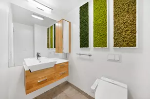 521 W 47th St, New York City, NY 10036 - Photo 20