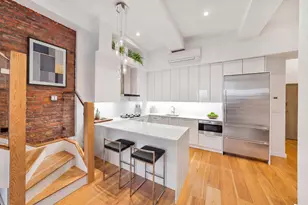 521 W 47th St, New York City, NY 10036 - Photo 6