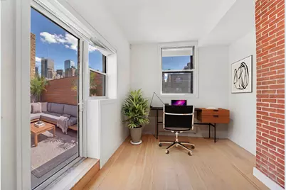 521 W 47th Street #4D, New York City, NY 10036 - Photo 16