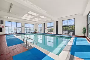 25-40 Shore Blvd, New York City, NY 11102 - Photo 14