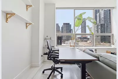 2-17 51st Avenue #410, New York City, NY 11101 - Photo 4