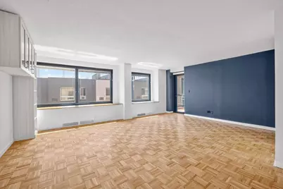 531 Main Street #718, New York City, NY 10044 - Photo 4