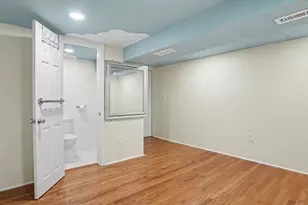17-35 Stephen St, Ridgewood, NY 11385 - Photo 2