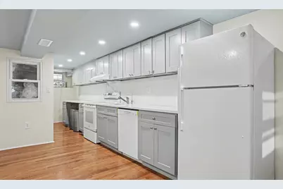 17-35 Stephen Street #1B, Ridgewood, NY 11385 - Photo 6