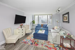 130 W 67th St, New York, NY 10023 - Photo 1