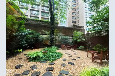 130 W 67th Street #9M, New York, NY 10023 - Photo 10