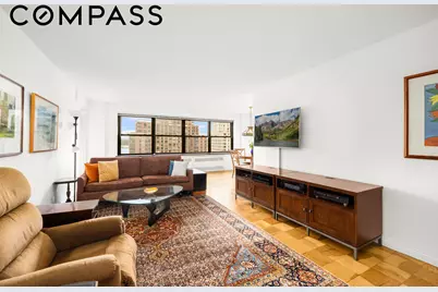 185 W End Avenue #14M, New York City, NY 10023 - Photo 2