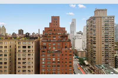 190 E 72nd Street #19B, New York, NY 10021 - Photo 2