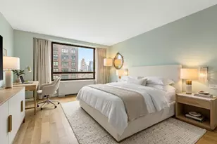 190 E 72nd St, New York City, NY 10021 - Photo 6