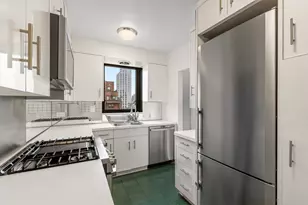 190 E 72nd St, New York City, NY 10021 - Photo 6