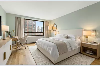 190 E 72nd Street #19B, New York City, NY 10021 - Photo 6