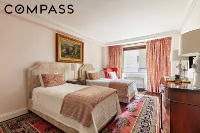 10 E 70th Street #3A, New York City, NY 10021 - Photo 8