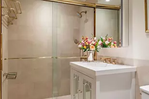 10 E 70th St, New York City, NY 10021 - Photo 12