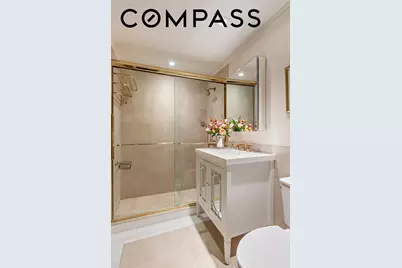 10 E 70th Street #3A, New York City, NY 10021 - Photo 12