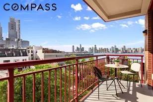 296 W 10th St, New York, NY 10014 - Photo 10
