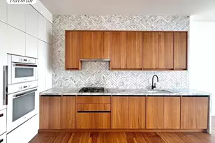 21 India St, New York City, NY 11222 - Photo 8