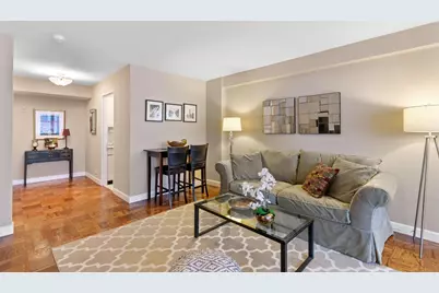 225 E 57th Street #9N, New York City, NY 10022 - Photo 2