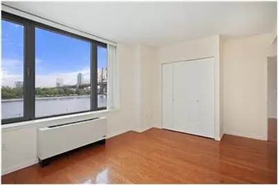 455 Main Street #5N, New York City, NY 10044 - Photo 4