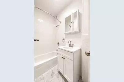 246 E 90th Street #1A, New York, NY 10128 - Photo 14
