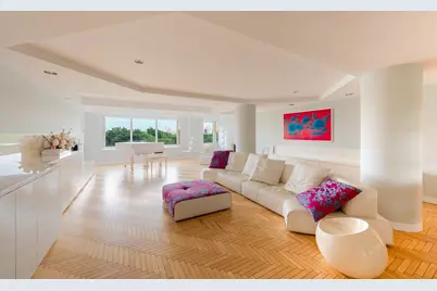 106 Central Park S #8A, New York, NY 10019 - Photo 2