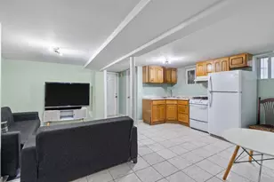 33-32 89th St, New York City, NY 11372 - Photo 18