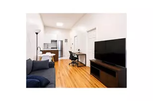 444 W 51st St, New York City, NY 10019 - Photo 2