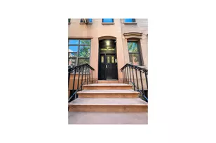 444 W 51st St, New York City, NY 10019 - Photo 12