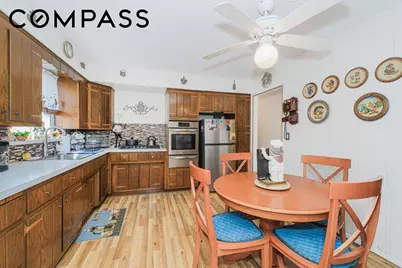 232 Hawthorne Avenue, New York, NY 10314 - Photo 4