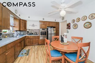 232 Hawthorne Ave, New York, NY 10314 - Photo 4