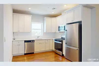 109 Gower Street, New York City, NY 10314 - Photo 14