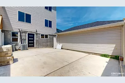 109 Gower Street, New York City, NY 10314 - Photo 24
