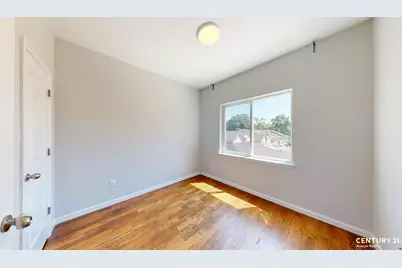 109 Gower Street, New York City, NY 10314 - Photo 10