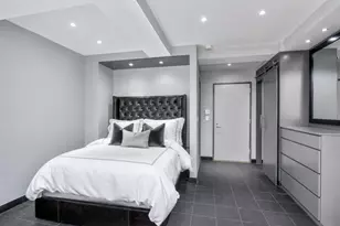 106 Central Park S, New York City, NY 10019 - Photo 6