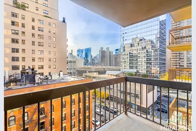 145 W 67th Street #4G, New York, NY 10023 - Photo 4
