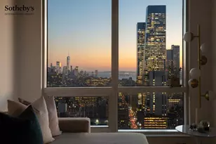 350 W 42nd St, New York, NY 10036 - Photo 4