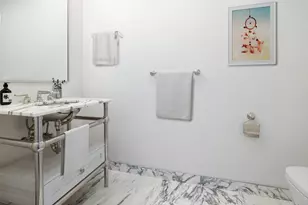 344 W 72nd St, New York City, NY 10023 - Photo 16