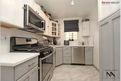 46-01 39th Avenue #103, New York City, NY 11104 - Photo 6
