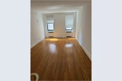3220 Ave H #4H, Brooklyn, NY 11210 - Photo 1