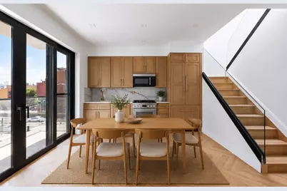 128 Summit Street #3, New York City, NY 11231 - Photo 2