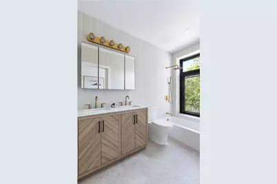 128 Summit Street #3, New York City, NY 11231 - Photo 8