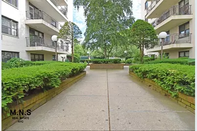 3090 Voorhies Avenue #2-L, New York City, NY 11235 - Photo 1