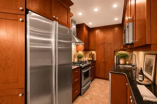 75 Poplar St, New York City, NY 11201 - Photo 2