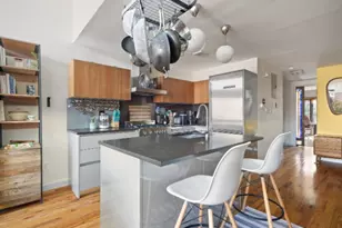 41 Wolcott St, New York City, NY 11231 - Photo 6