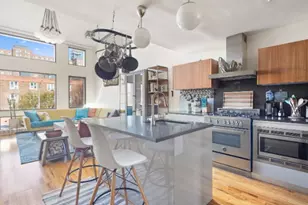 41 Wolcott St, New York City, NY 11231 - Photo 8